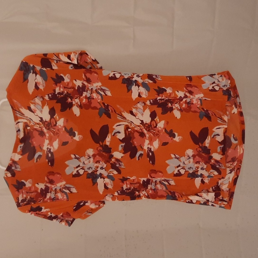 PRETTY floral blouse ! - Picture 4 of 6
